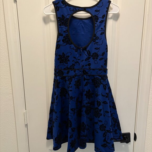 Jodi Kristopher Fit & Flare Formal Blue/Black Sz 3Jr Fitted Waist Band EUC - Picture 7 of 8